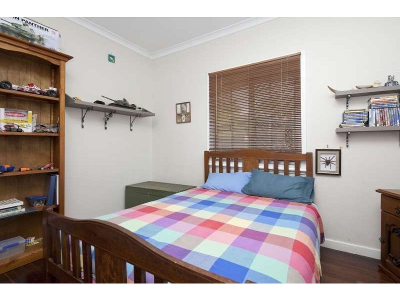 17 Aberle Street, Hamilton Hill WA 6163