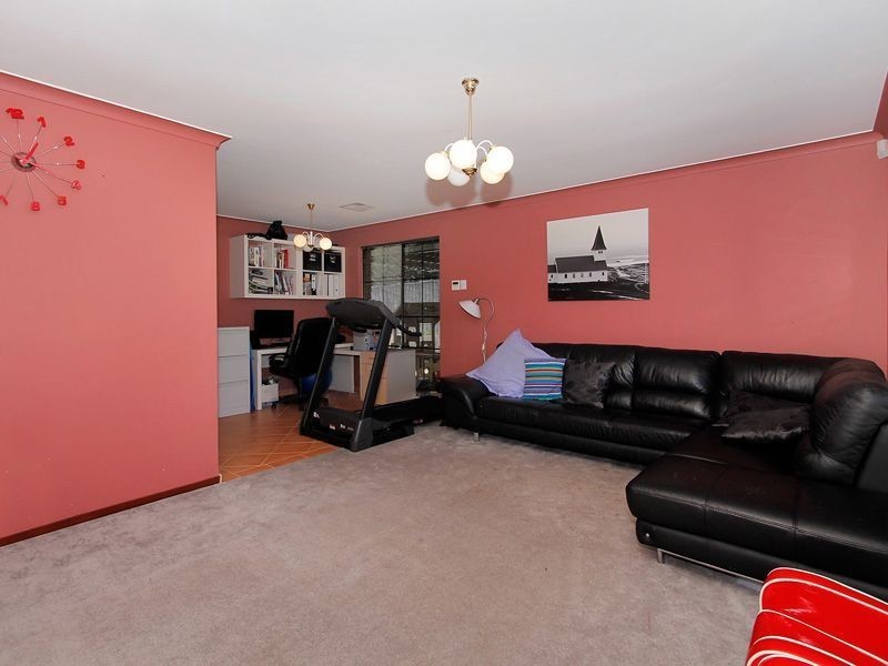 121 Mayor Road, Munster WA 6166