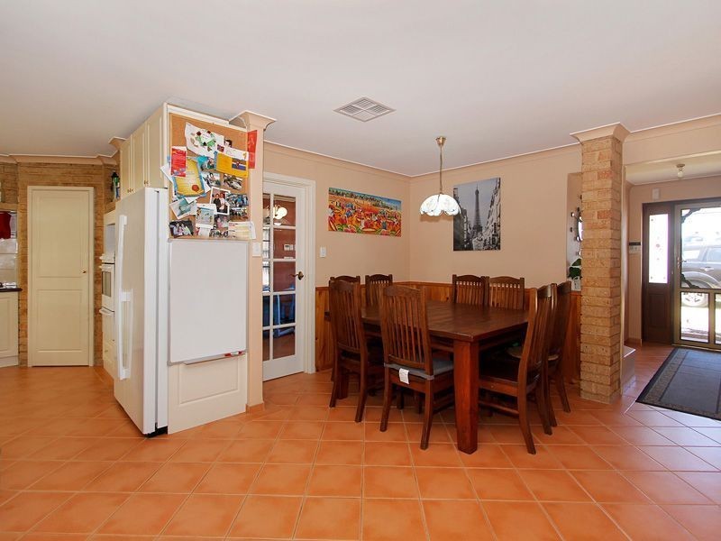 121 Mayor Road, Munster WA 6166