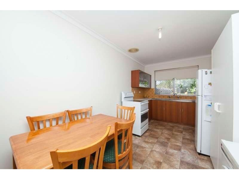72b Davilak Avenue, Hamilton Hill WA 6163