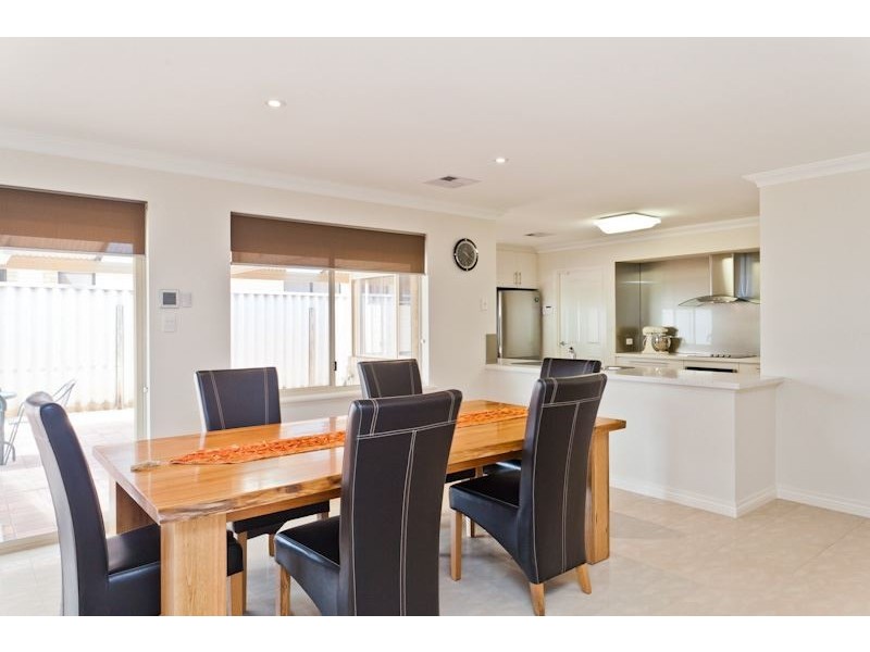 16 Husk Parade, Coogee WA 6166