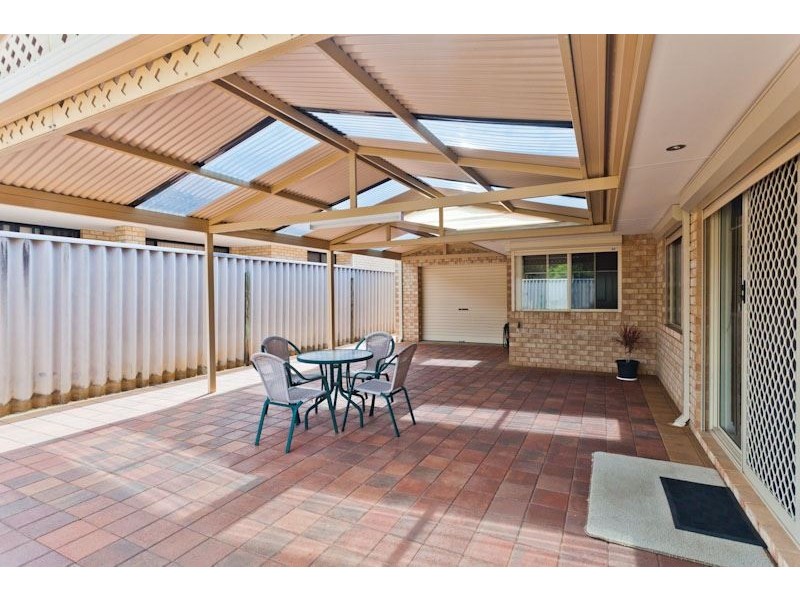 16 Husk Parade, Coogee WA 6166
