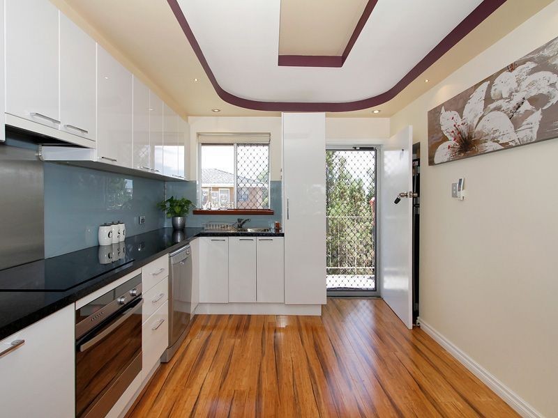 11/4 Southend Road, Hamilton Hill WA 6163