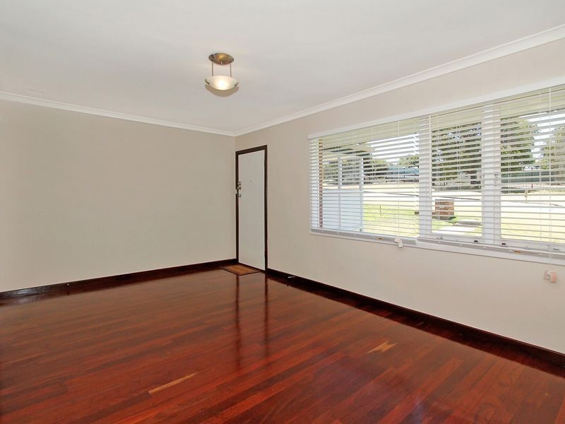 253 Winterfold Road, Coolbellup WA 6163