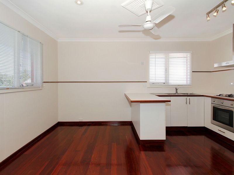 253 Winterfold Road, Coolbellup WA 6163