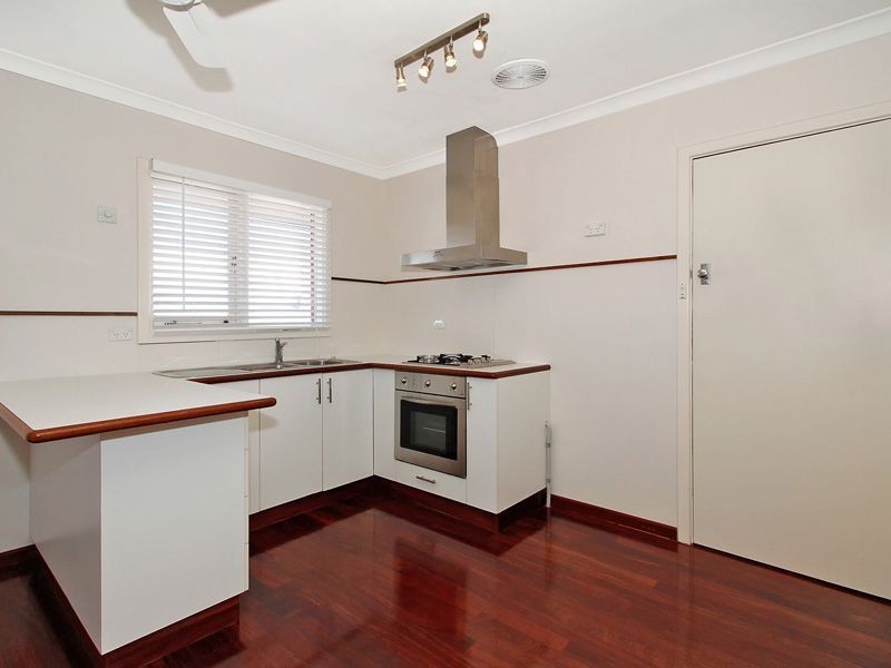 253 Winterfold Road, Coolbellup WA 6163