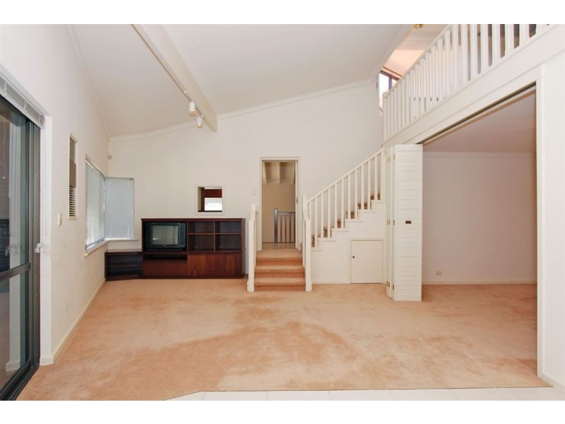 29 Chesham Way, Hamilton Hill WA 6163
