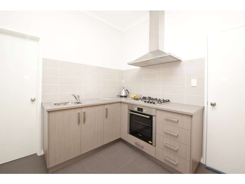 17 Sycamore Avenue, South Lake WA 6164