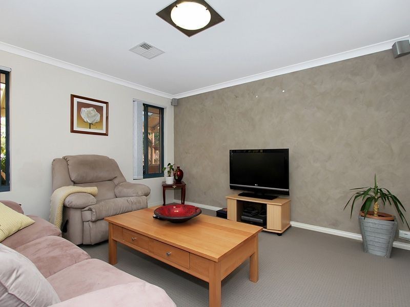 3 Domain Circle, Success WA 6164