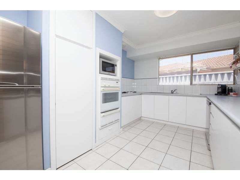 10b Korel Place, Coogee WA 6166