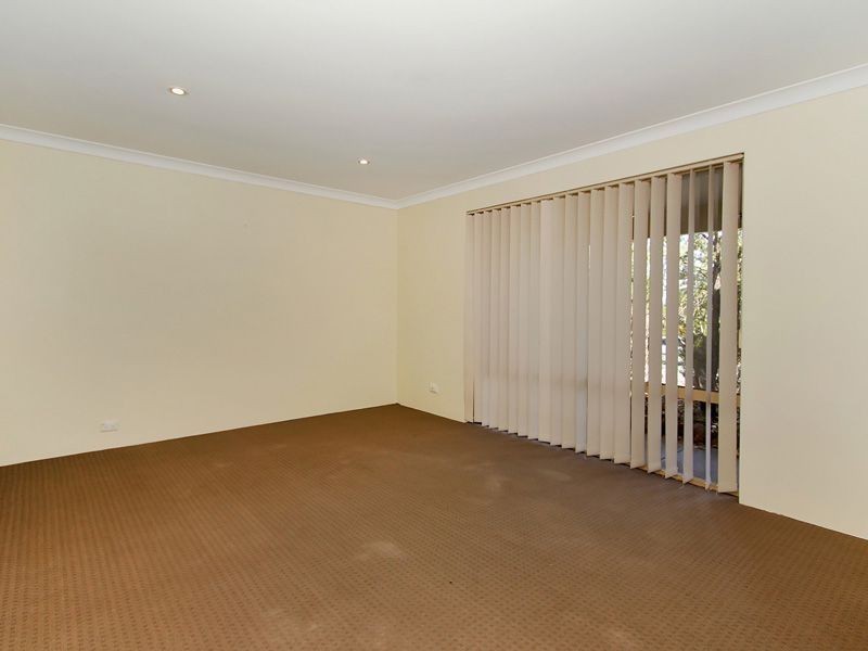 10 Marigold Place, Yangebup WA 6164