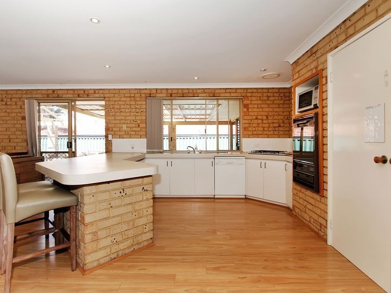 10 Marigold Place, Yangebup WA 6164