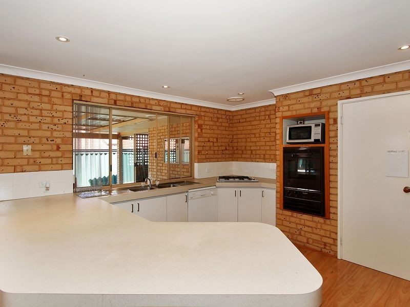 10 Marigold Place, Yangebup WA 6164