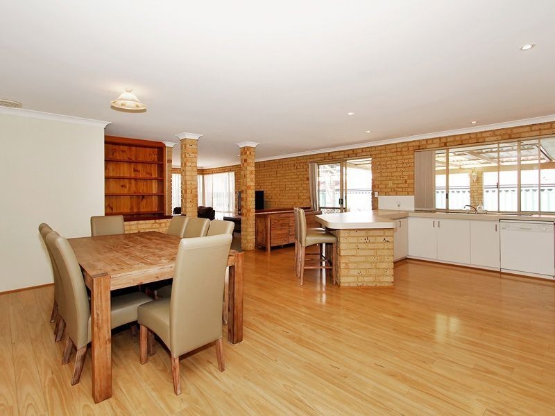 10 Marigold Place, Yangebup WA 6164