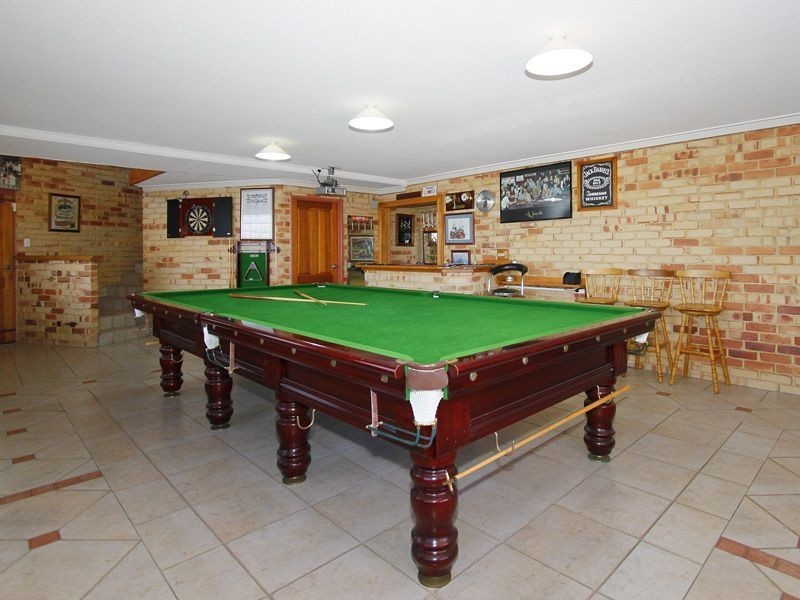 21 Arlington Loop, Coogee WA 6166