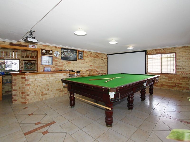 21 Arlington Loop, Coogee WA 6166