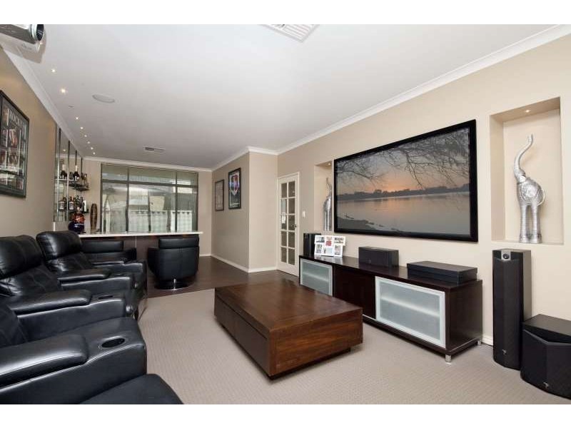 3 Zukova Close, Spearwood WA 6163