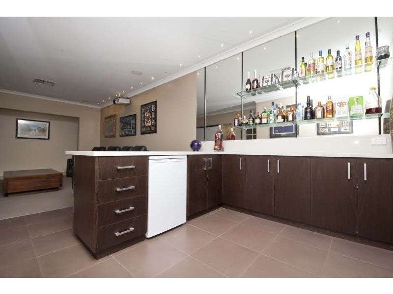 3 Zukova Close, Spearwood WA 6163