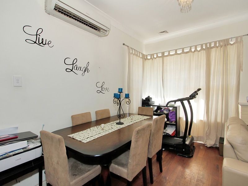 12 Williams Road, Coolbellup WA 6163