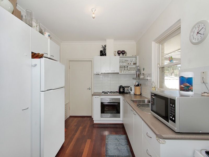 12 Williams Road, Coolbellup WA 6163