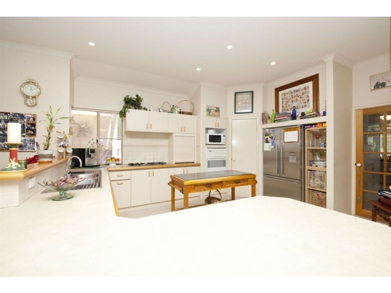9 Rivergum Esplanade, South Yunderup WA 6208