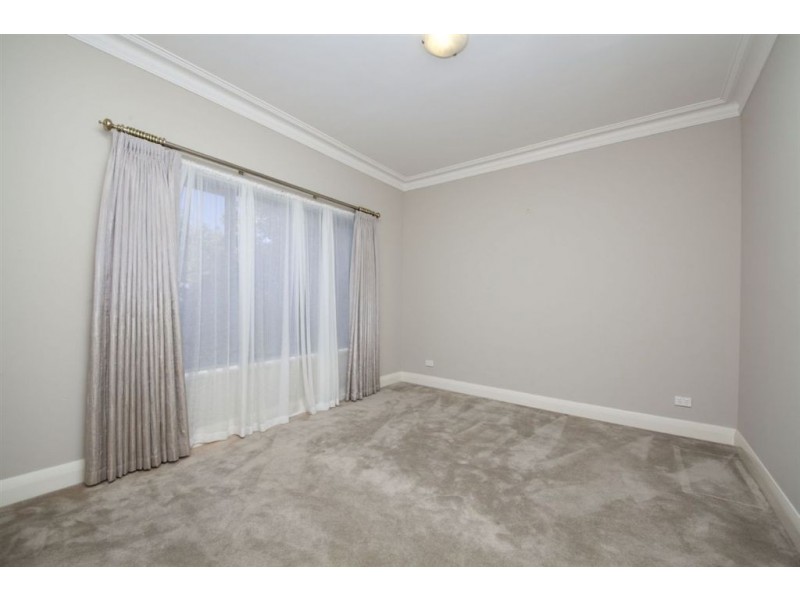 36 Strickland Road, Ardross WA 6153