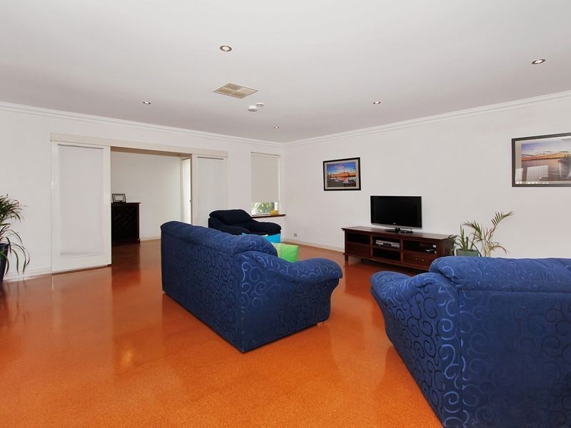 47 Skeahan Street, Spearwood WA 6163