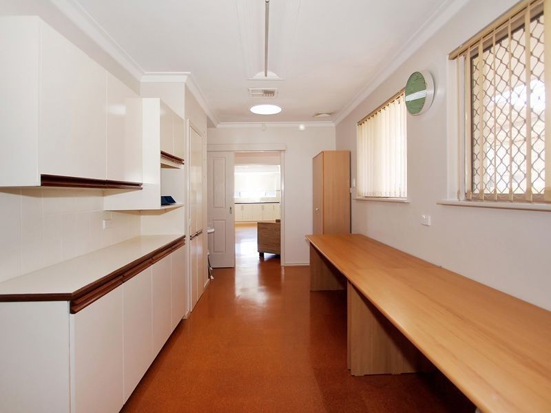 47 Skeahan Street, Spearwood WA 6163