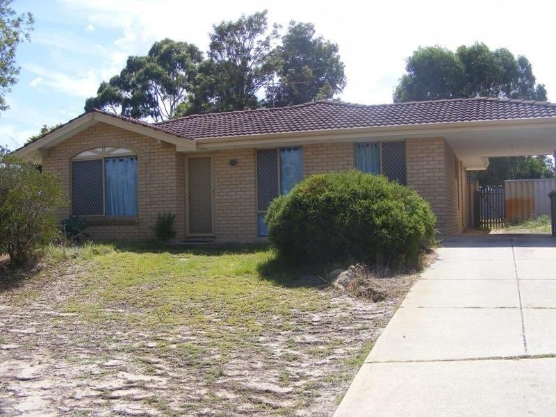 3 McLernon Place, South Lake WA 6164