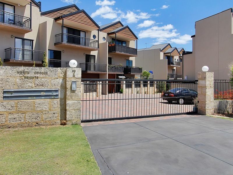 6/7 Bellion Drive, Hamilton Hill WA 6163