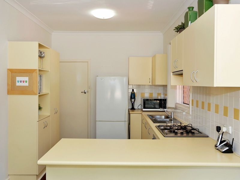 3 Simons Street, Coolbellup WA 6163