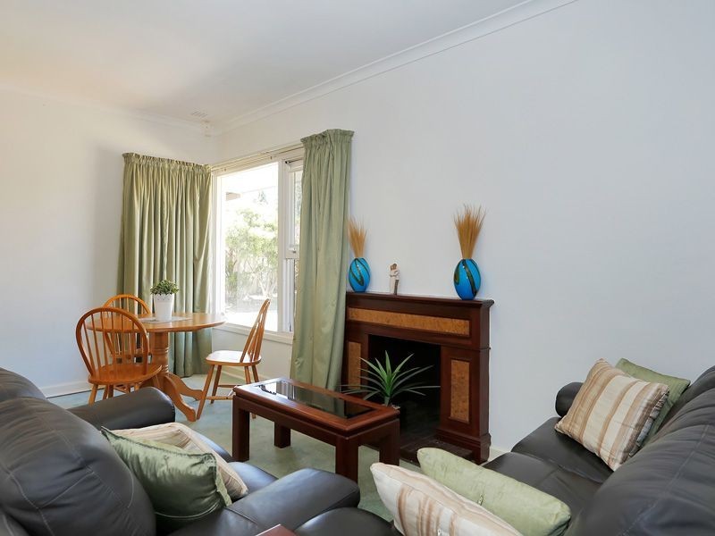 3 Simons Street, Coolbellup WA 6163