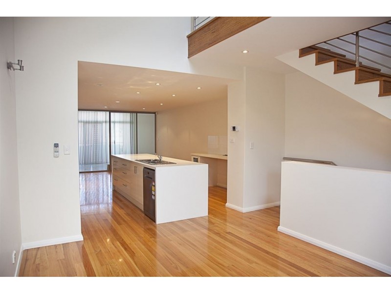 a/322 South Terrace, South Fremantle WA 6162