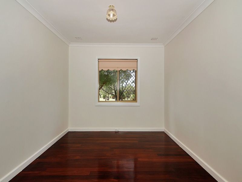 28 Quinlan Street, Coolbellup WA 6163