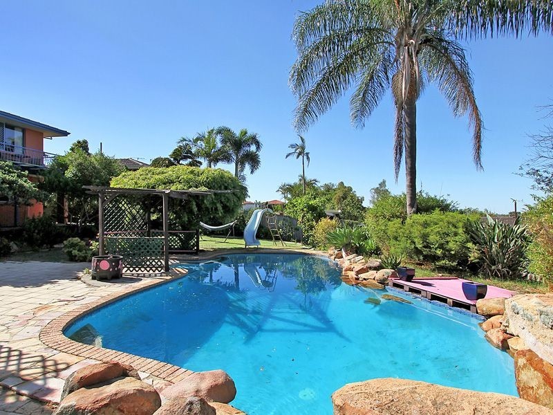 22 Cameron Way, Kardinya WA 6163