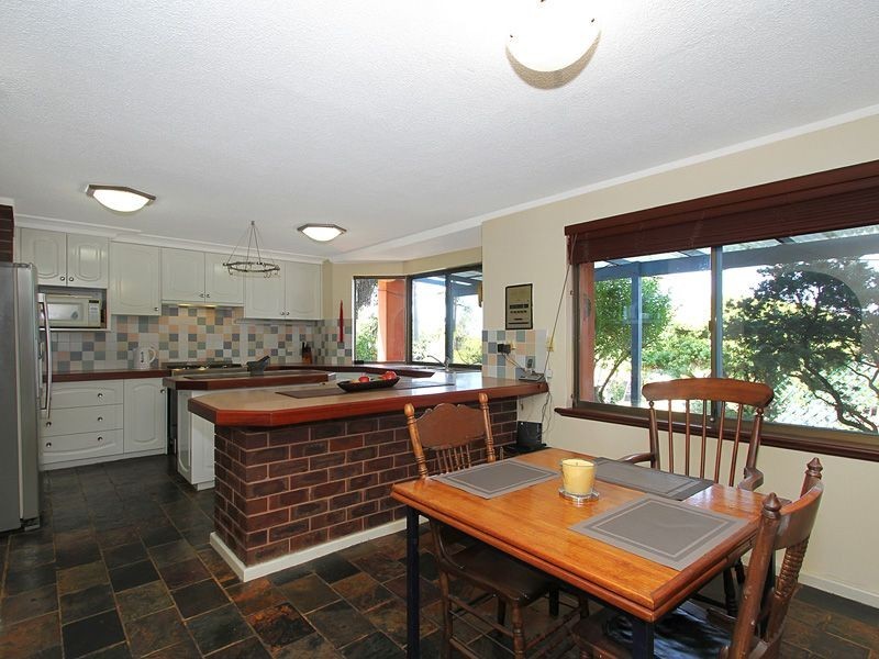 22 Cameron Way, Kardinya WA 6163