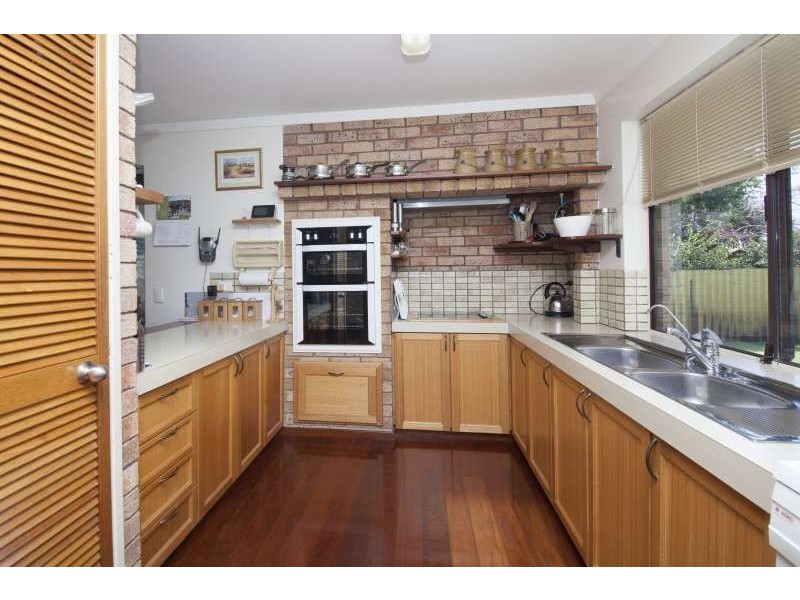 7 Austen Street, Munster WA 6166