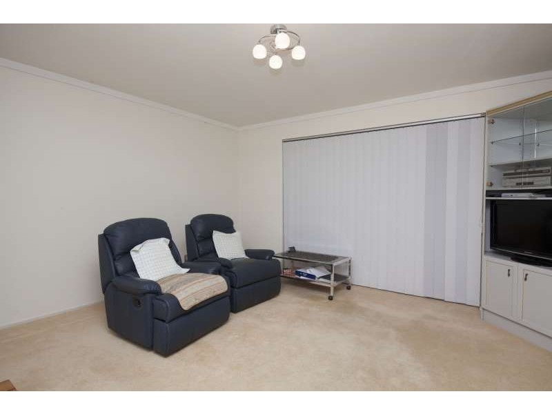 7 Austen Street, Munster WA 6166