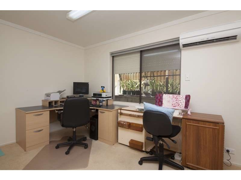 7 Austen Street, Munster WA 6166