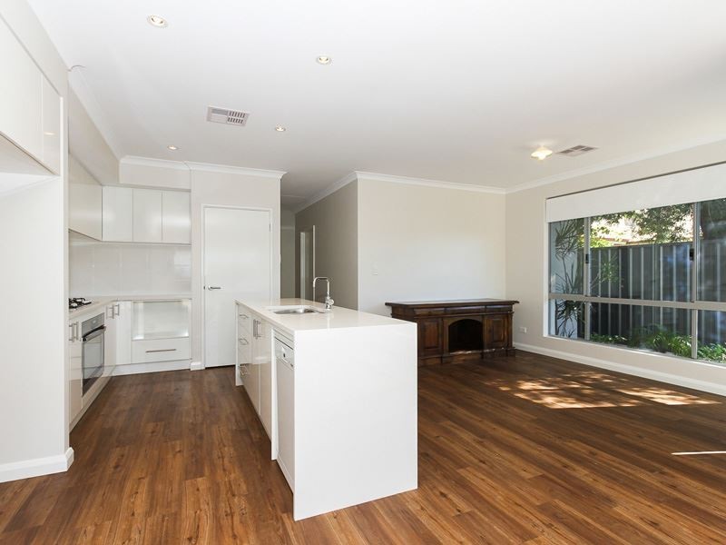 72A Gibson Street, Beaconsfield WA 6162