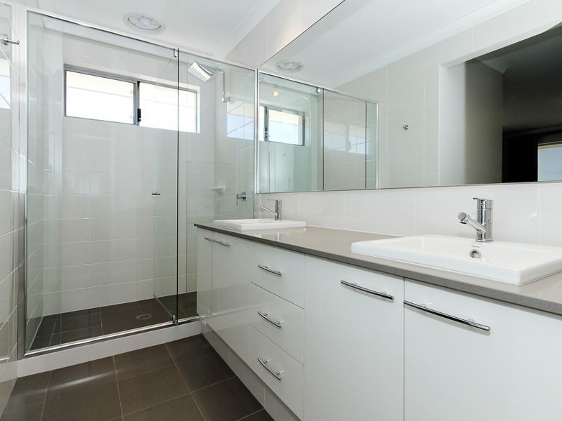 72A Gibson Street, Beaconsfield WA 6162