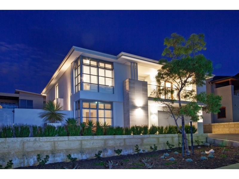 30 Newark Turn, North Coogee WA 6163