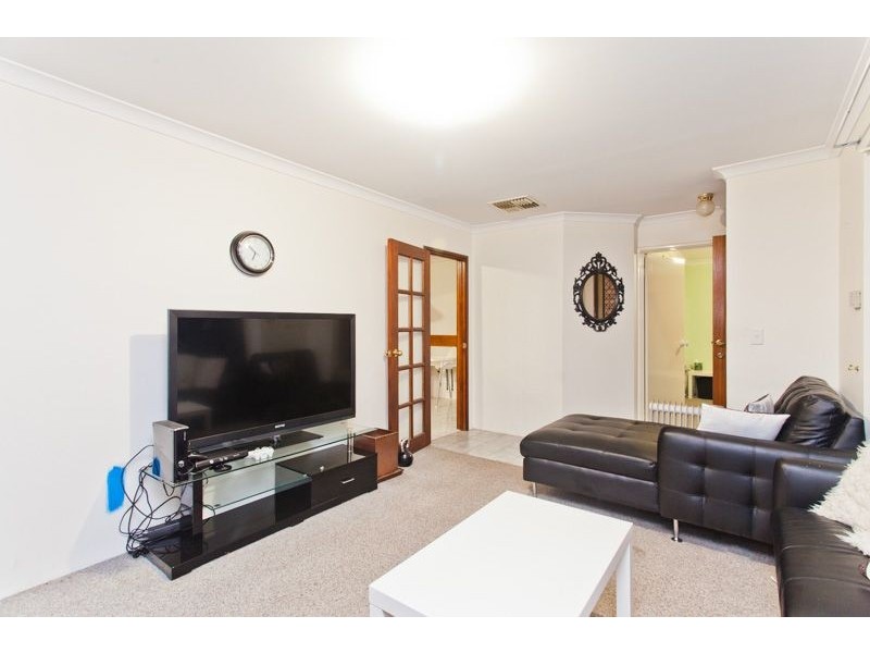 14 Wedgetail Court, Brookdale WA 6112