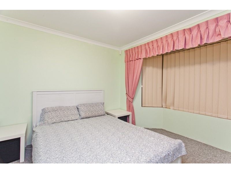 14 Wedgetail Court, Brookdale WA 6112