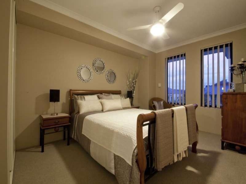 30 Montgomery Drive, Success WA 6164