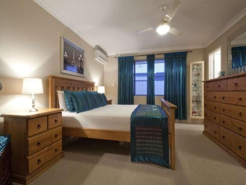 30 Montgomery Drive, Success WA 6164