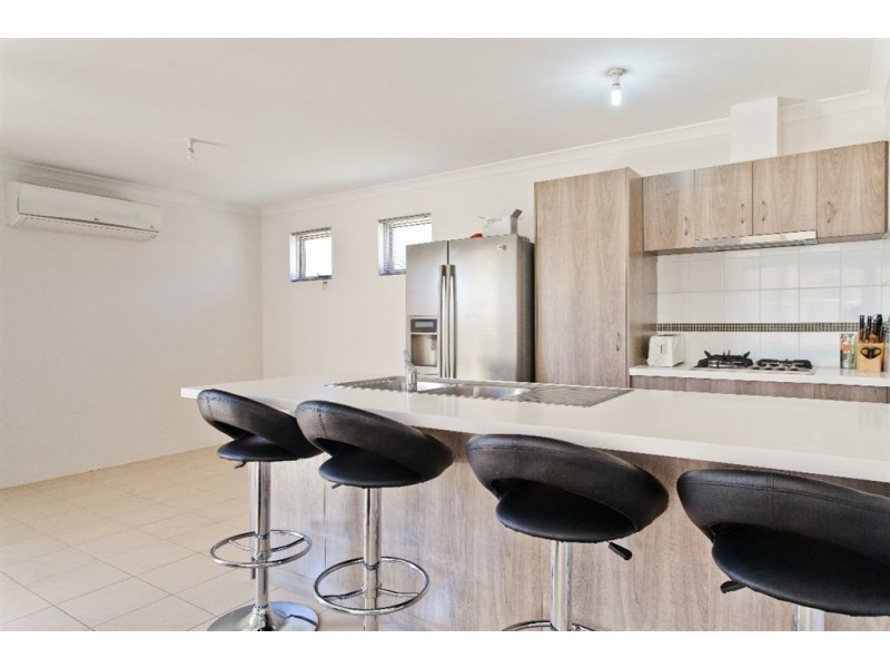 4/25 Peppermint Gardens, Aubin Grove WA 6164