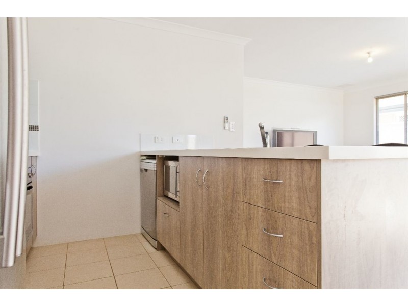 4/25 Peppermint Gardens, Aubin Grove WA 6164