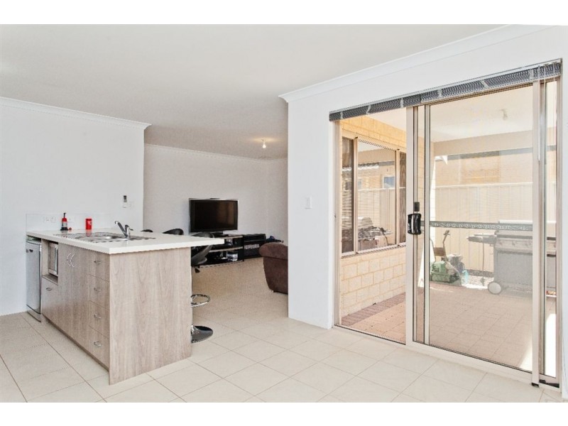 4/25 Peppermint Gardens, Aubin Grove WA 6164