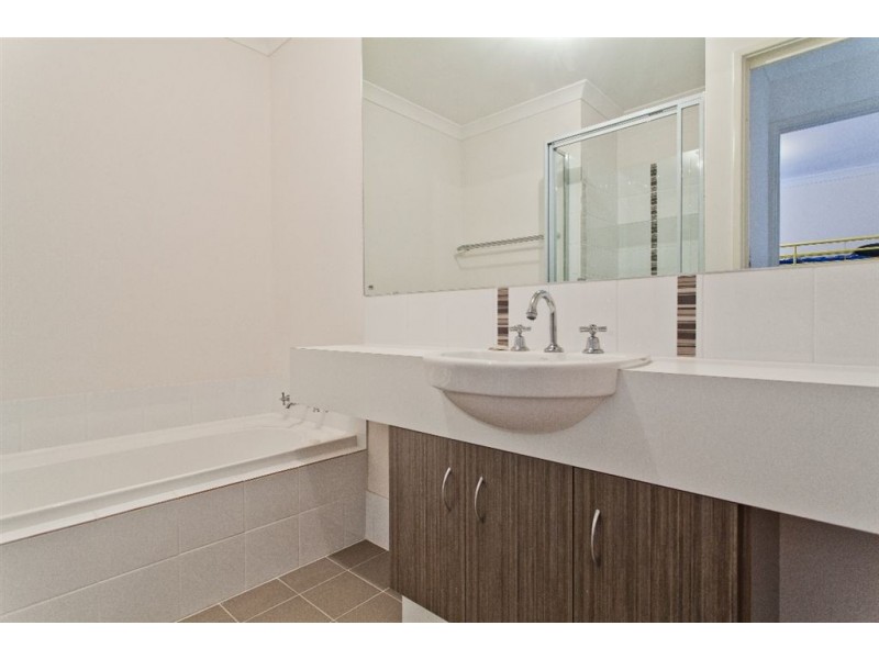 4/25 Peppermint Gardens, Aubin Grove WA 6164